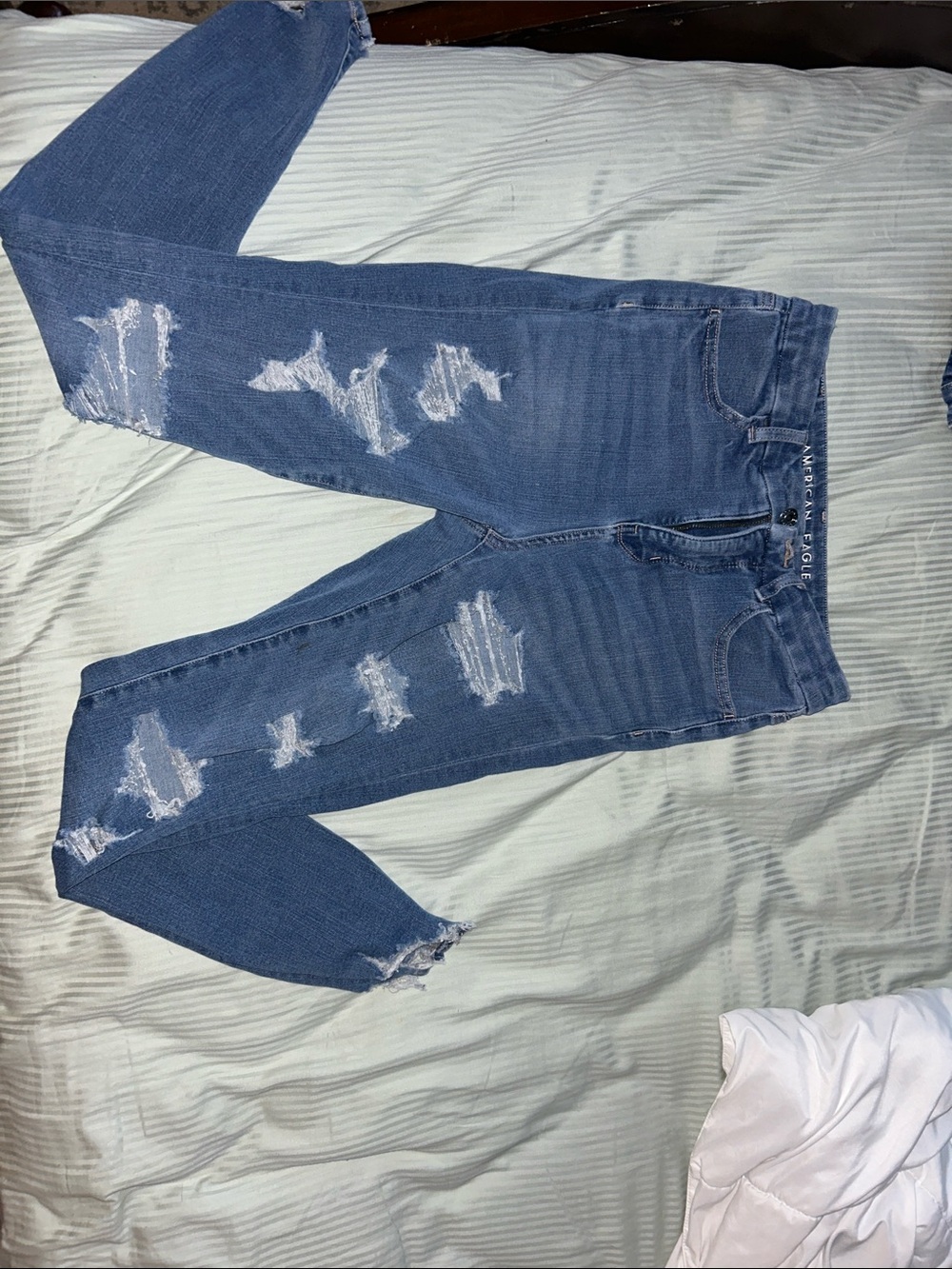 American Eagle Outfitters Distressed Dark Blue Skinny Jeans